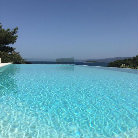Holiday Hvar Lux Basina Bagian luar foto