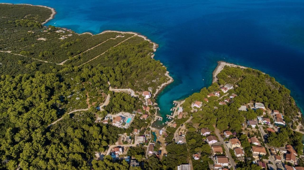Holiday Hvar Lux Basina Bagian luar foto