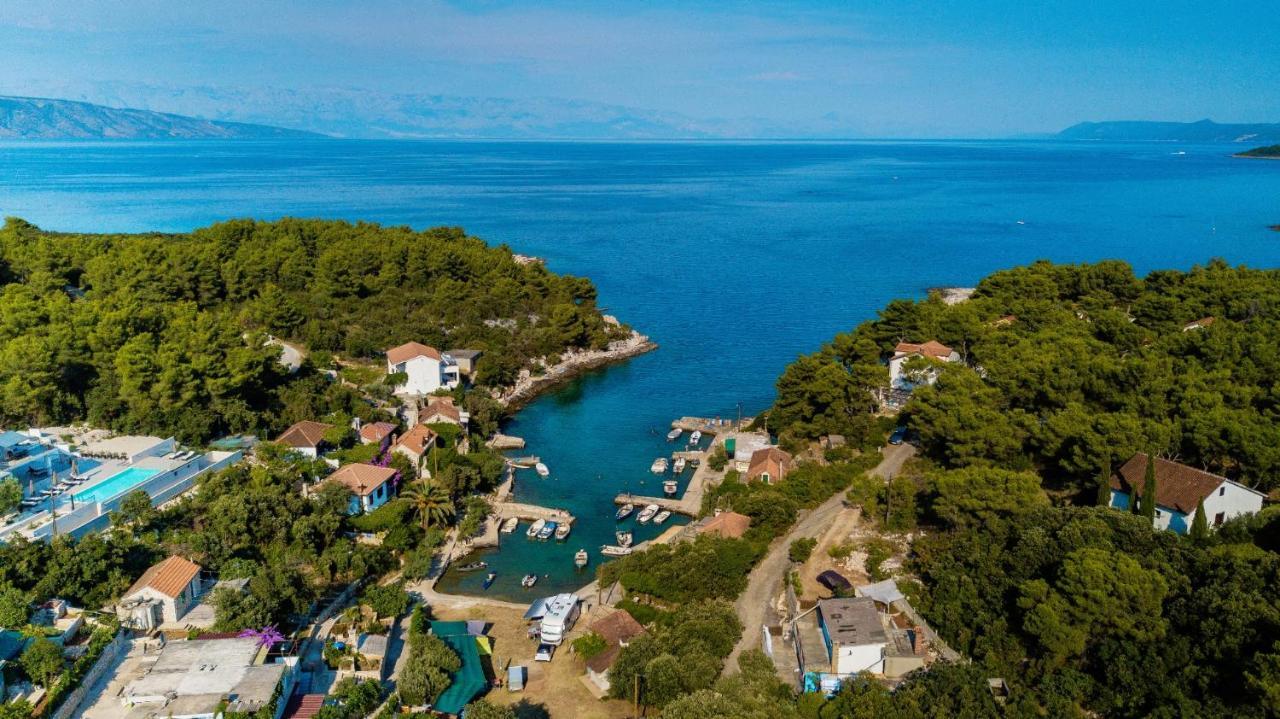 Holiday Hvar Lux Basina Bagian luar foto
