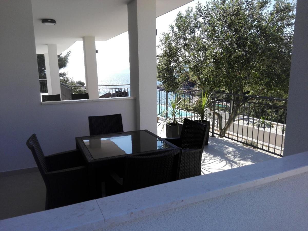 Holiday Hvar Lux Basina Bagian luar foto