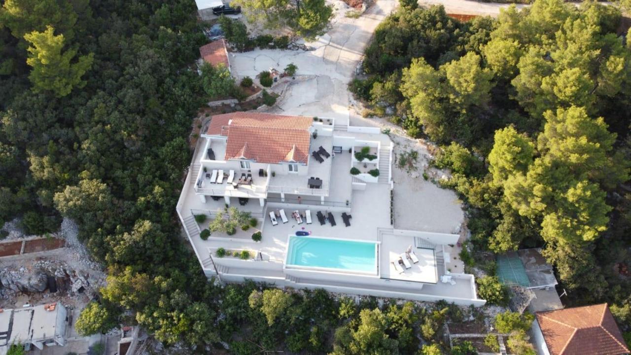 Holiday Hvar Lux Basina Bagian luar foto