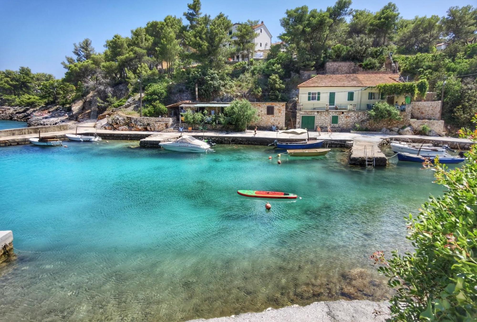 Holiday Hvar Lux Basina Bagian luar foto